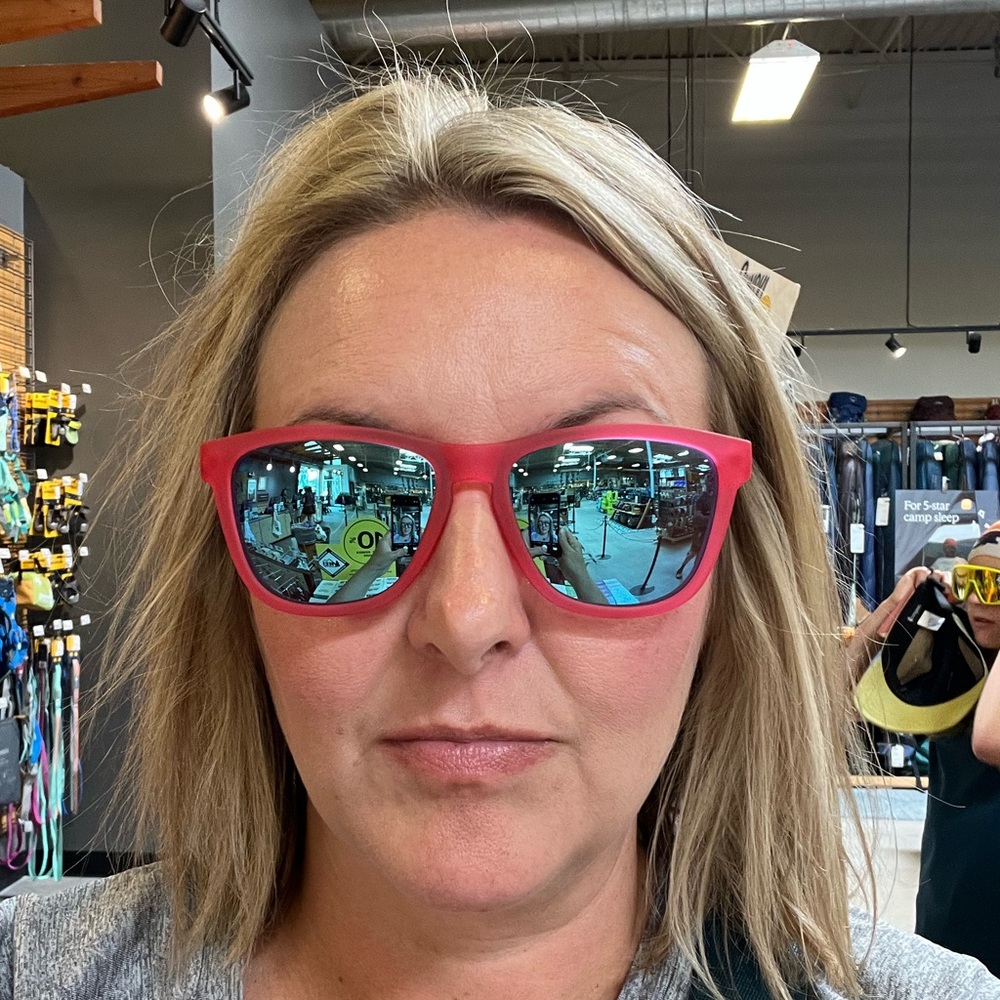 Meet your Posher, Robyn